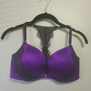 Victoria's Secret Lace Front-Close Bra
